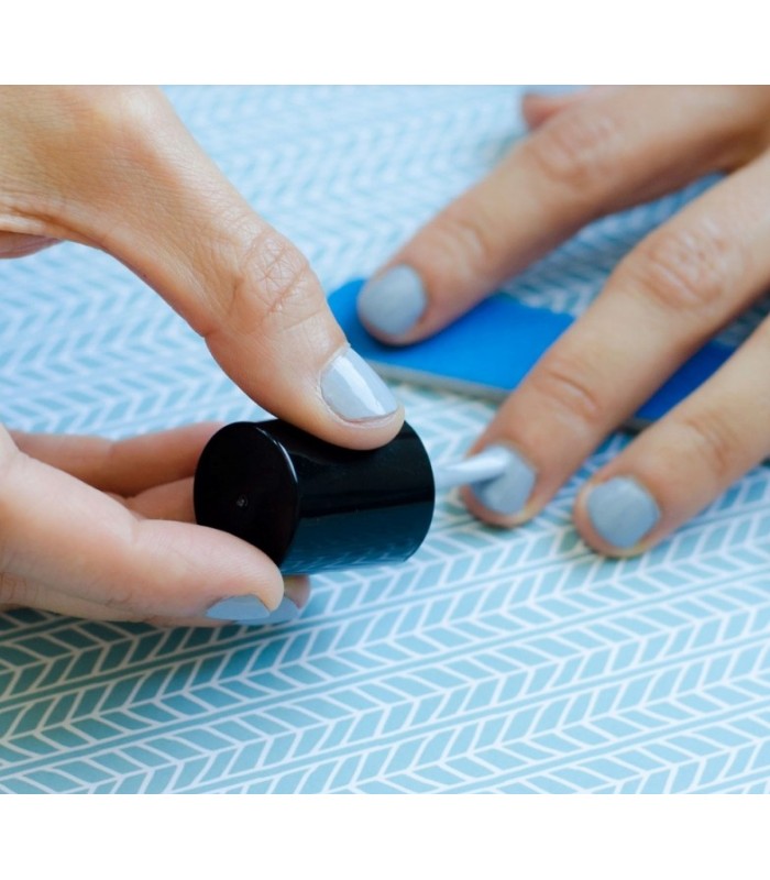 Esmaltes de Uñas · Camaleon  Cosmetics · Gris Larga Duración